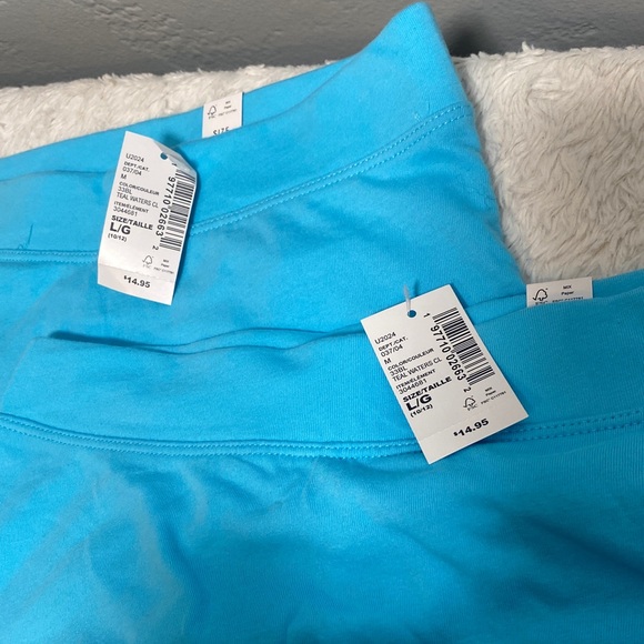 Bundle of 2  Ruffled Children’s Place Skirts NWT - Picture 2 of 4